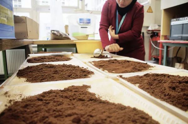 1677486376175248.jpg 和塑美科技